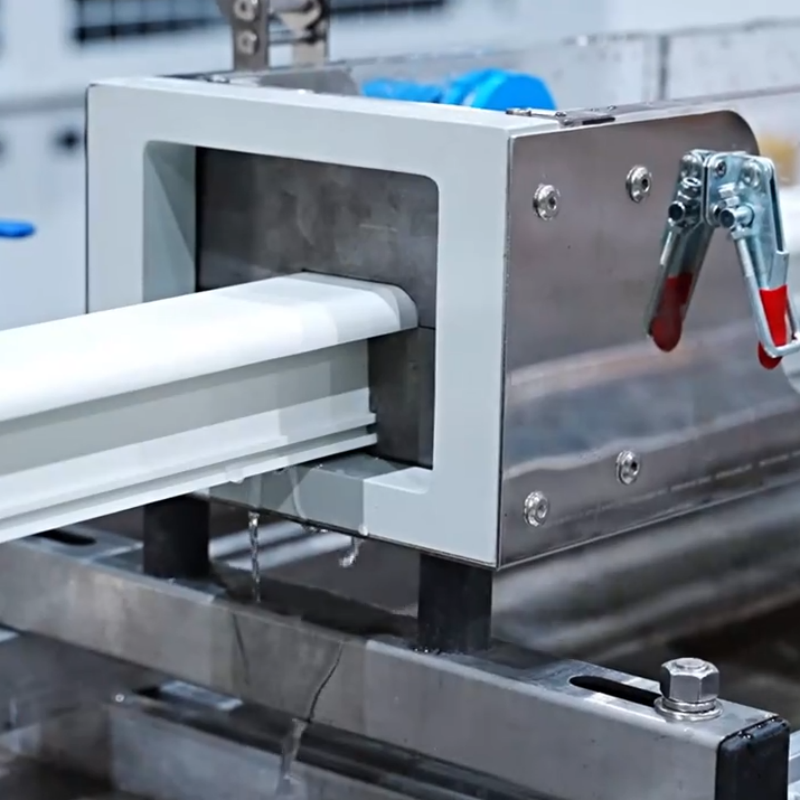 PVC Extrusion Molding.png